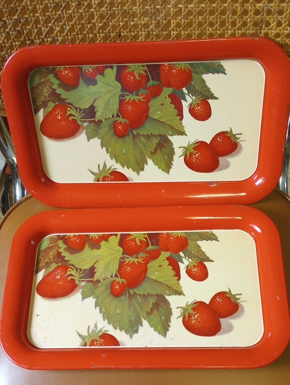 Set of 2 Vintage Metal Strawberry Serving Trays. Red Green Cream, As-Is